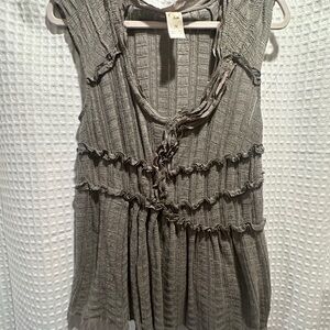 Gray Ruffled Flutter Sleeve Blouse